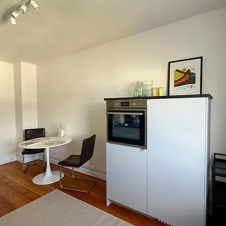 Sanierte 2 Zi Altbau-whg Nahe Wakenitz Lübeck