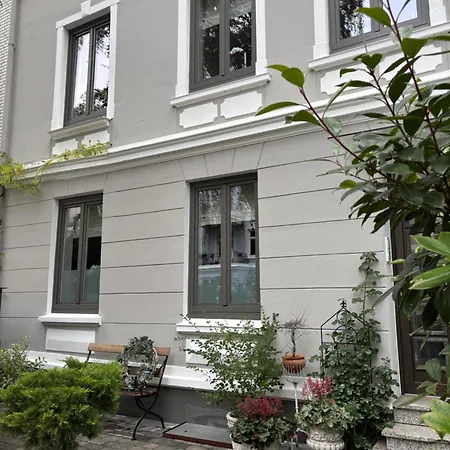Lägenhet Sanierte 2 Zi Altbau-whg Nahe Wakenitz Lübeck